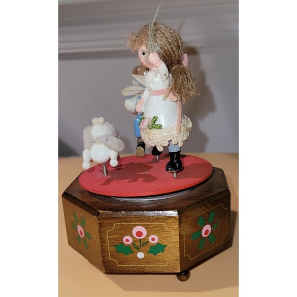 Kurt Adler Musical We Wish You a Merry Christmas Girl Boy Dog Rotate Wood 1983 - Picture 15 of 16